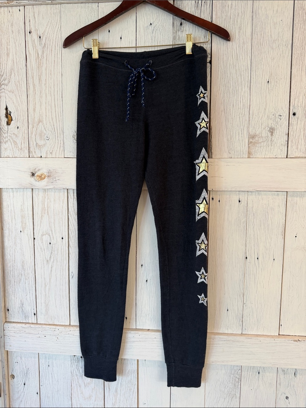 Black Star-Accent Jogger Pants
